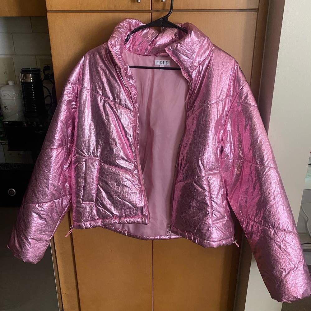 Metallic Puffer Jacket - Picture 3 of 3